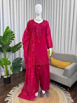 Magenta chanderi thread farshi salwar set 4