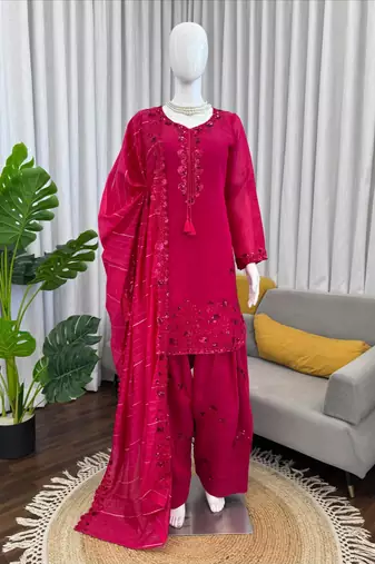 Magenta chanderi thread farshi salwar set