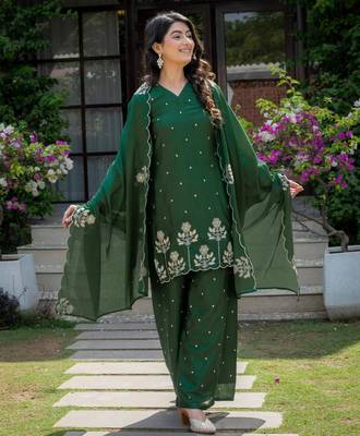 Dark green silk blend embroidered farshi palazzo set 1