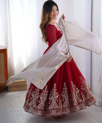 Maroon georgette embroidered gown full set 4