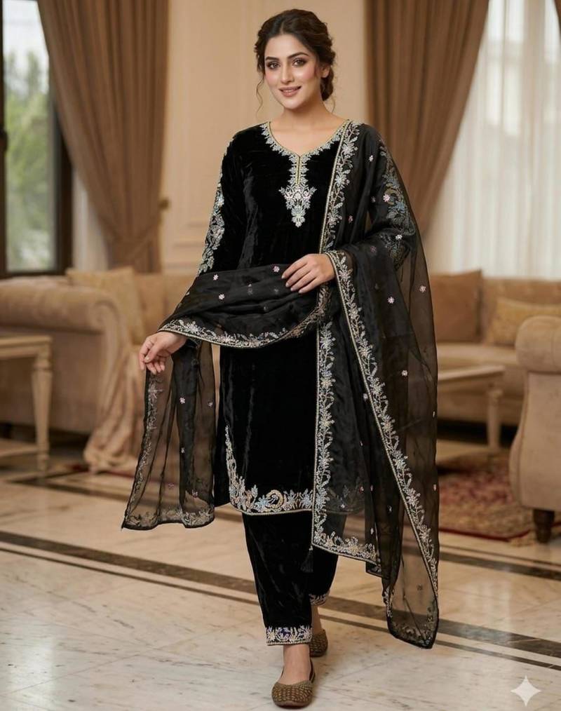 Black silk blend embroidered