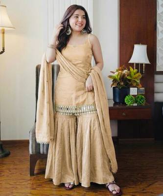 Cream silk blend embroidered sharara set 2