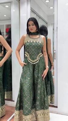 Green faux georgette embroidered palazzo set 1