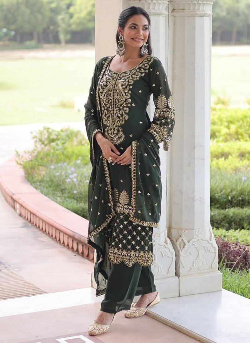 Womens new trendy faux blooming with embroidered work  kurta set