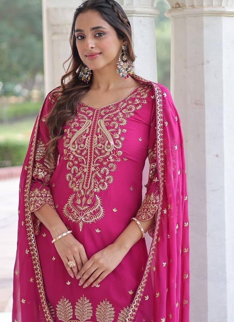 Womens new trendy faux blooming with embroidered work  kurta set