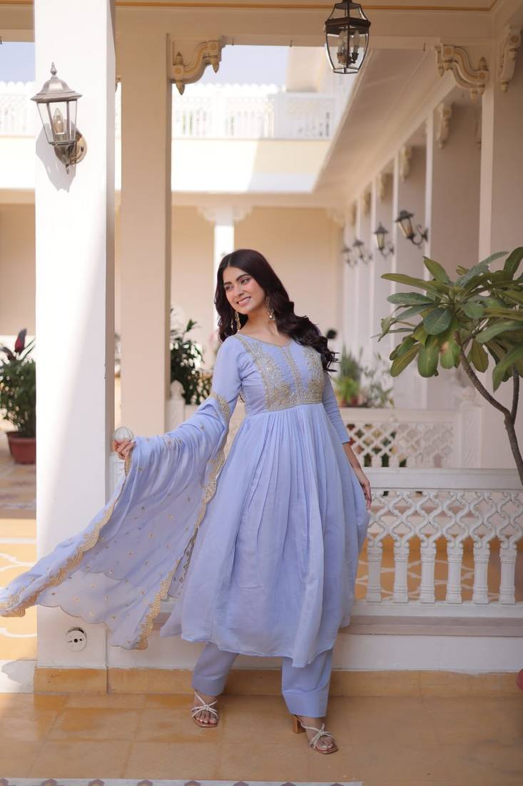 womens new  mul chanderi with beads embroidery-work kurta set