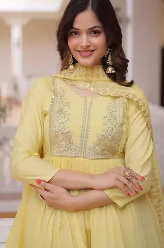 womens mul chanderi with beads embroidery-work kurta set