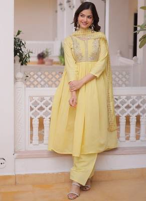 womens mul chanderi with beads embroidery-work kurta set 4