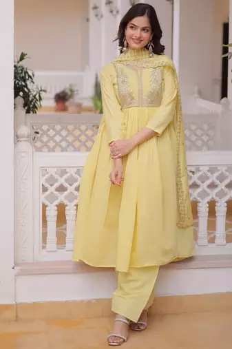 womens mul chanderi with beads embroidery-work kurta set