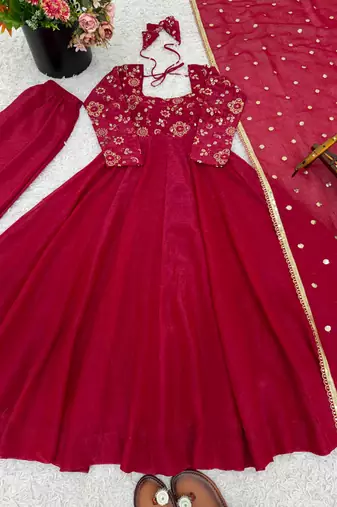 Red silk blend embroidered anarkali suit