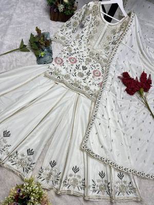 Cream silk blend embroidered palazzo set 4