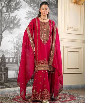 Red silk blend embroidered sharara set 1