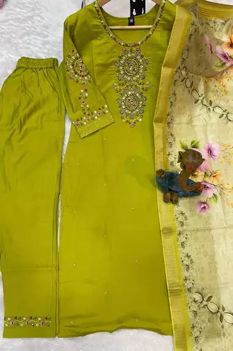 Green silk blend embroidered kurti set
