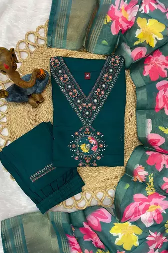 Dark green silk blend embroidered kurti set