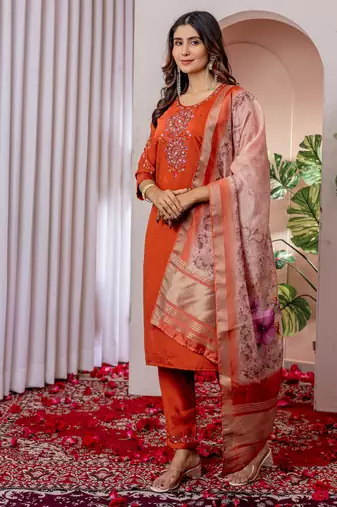 Orange silk blend embroidered kurti set