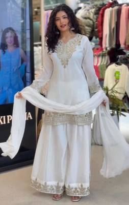 White silk blend embroidered palazzo set 1
