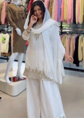 White silk blend embroidered palazzo set 3