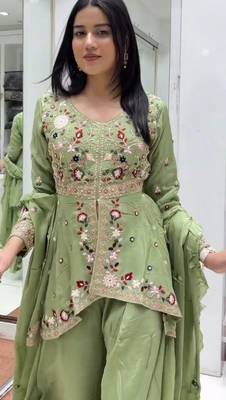 Green silk blend embroidered sharara set 4