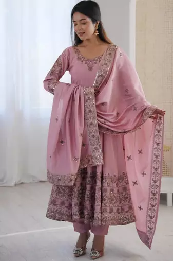 Pink silk blend embroidered gown set