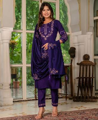 Blue silk blend embroidered trouser set 1