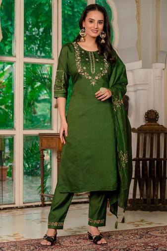 Green silk blend embroidered trouser set