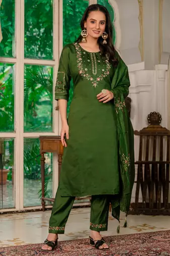 Green silk blend embroidered trouser set