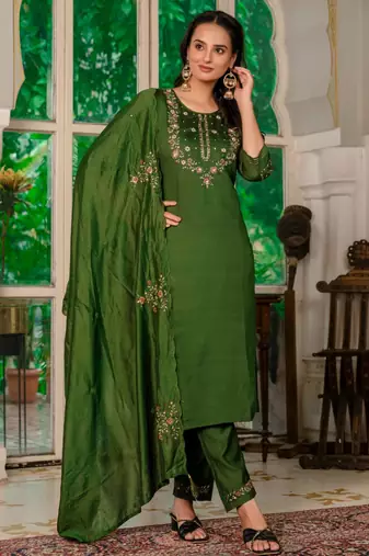 Green silk blend embroidered trouser set