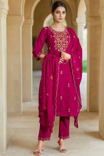 Pink silk blend embroidered trouser set