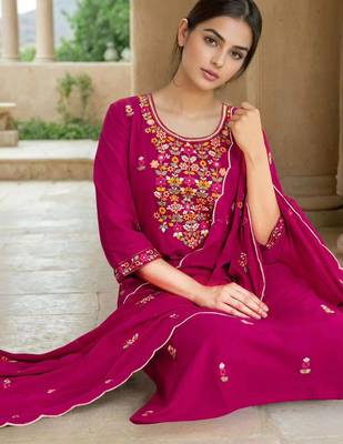 Pink silk blend embroidered trouser set 4