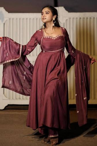 Chocolate silk blend embroidered gown set