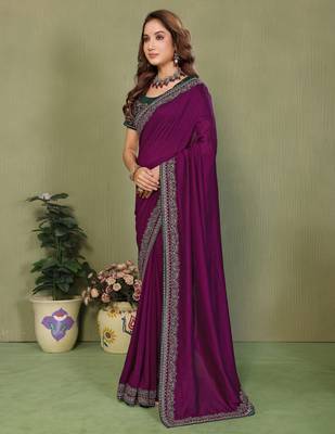 Purple vichitra silk embroiderd border work saree with contrast blouse piece 3