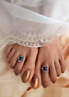 German Silver Handmade Toe Rings 1