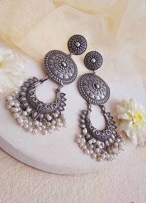 Long light weight Antique Silver Dangler 3