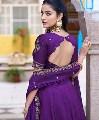 Silk bridesmaids Lehenga Choli with Sequins & Zari Thread Work 3