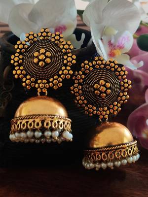 Golden Jhumka 1
