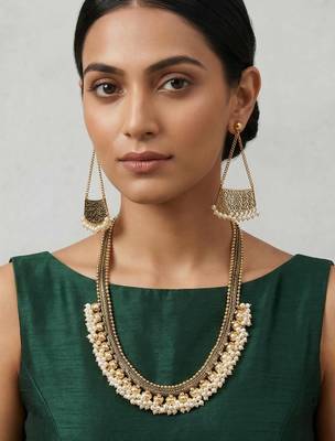 Gold necklaces 6