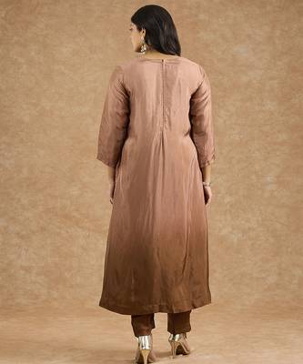 Brown ombre opara silk hand embroidered kurta set 2