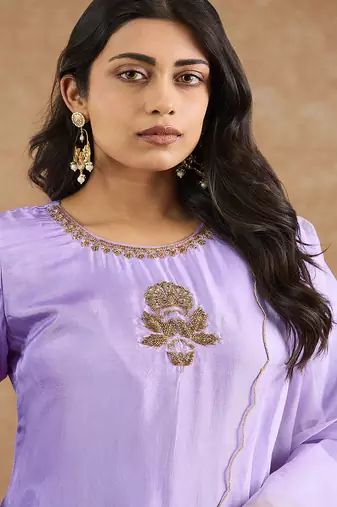 Lavender opara silk hand embroidered kurta set