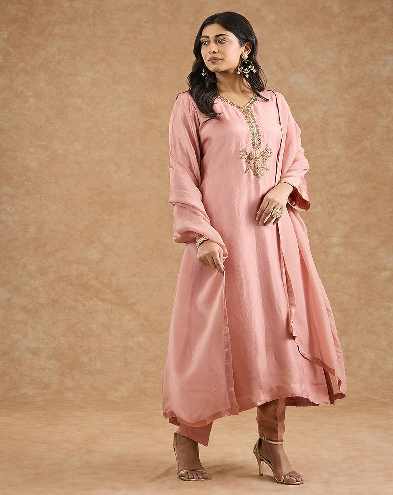 Dull peach opara silk hand embroidered kurta set