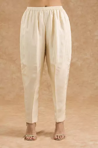 Ivory opara silk hand embroidered kurta set