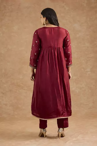 Maroon viscose opara silk hand embroidered kurta set