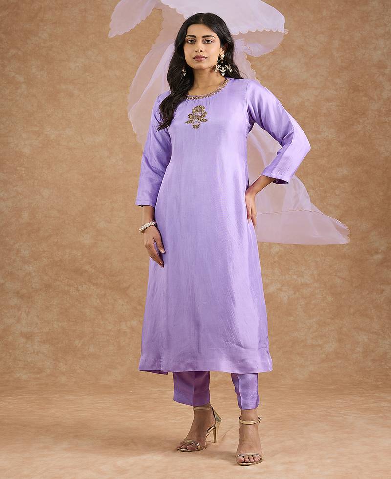 Lavender opara silk hand embroidered kurta set