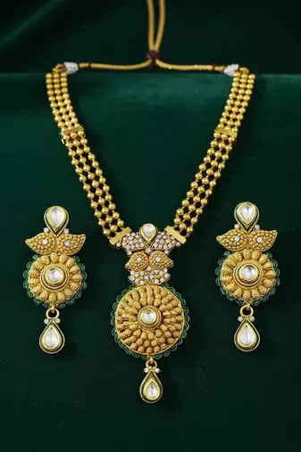 Traditional gold plated temple jewellery necklace set with earrings for women