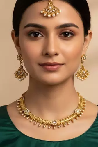 Gold plated kundan pearl choker necklace set with earrings & maang tikka for women