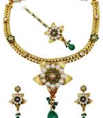 Designer gold plated kundan pearl bridal choker set with earrings & maang tikka