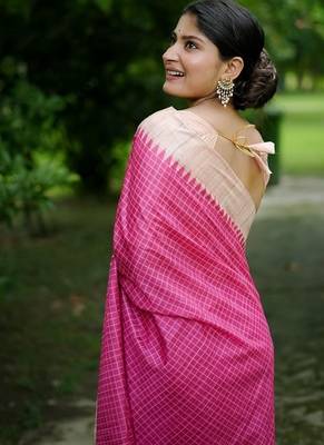 Pink color tussar silk blend checks printed style kanth weaving saree 2