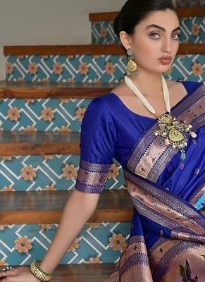 Royal blue color banarasi silk blend paithani zari weaving saree 4