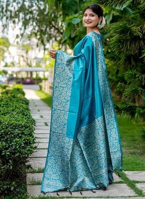 Sky blue color handloom  silk blend weaving pallu saree 2