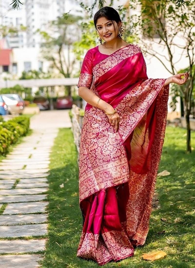 Pink color handloom raw silk weaving pallu saree