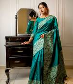 Rama green color handloom  silk blend weaving pallu saree